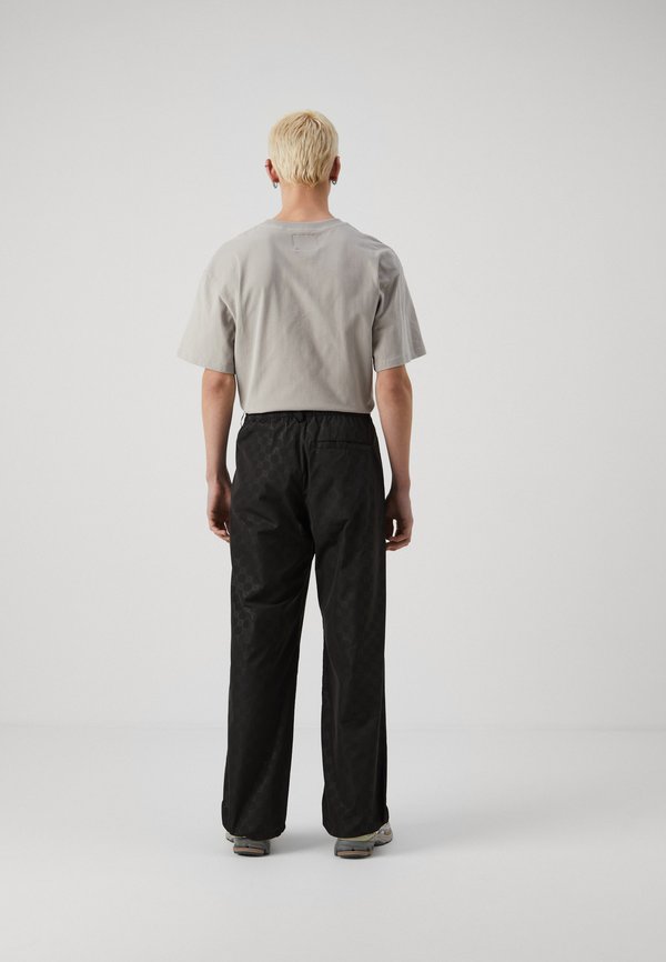 PEQUS AETHER MONOGRAM UNISEX