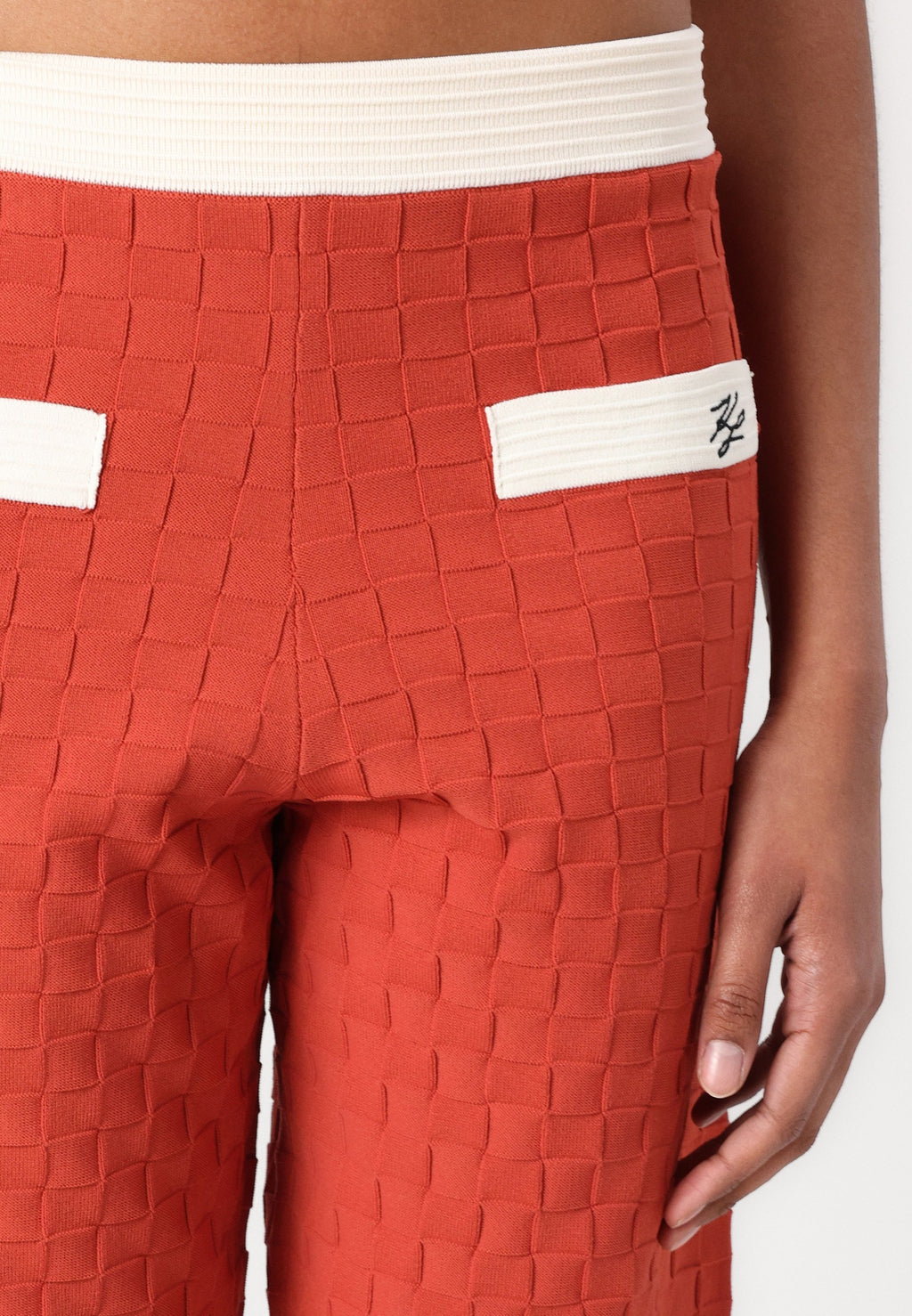CONTRAST PANTS Media 6