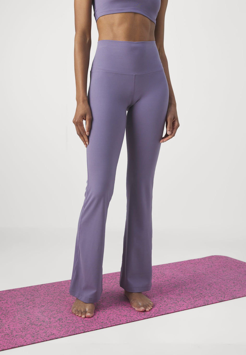 Nike Performance ZENVY FLARE
