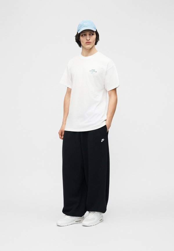 Nike Sportswear TEE UNISEX - Print T-shirt - white