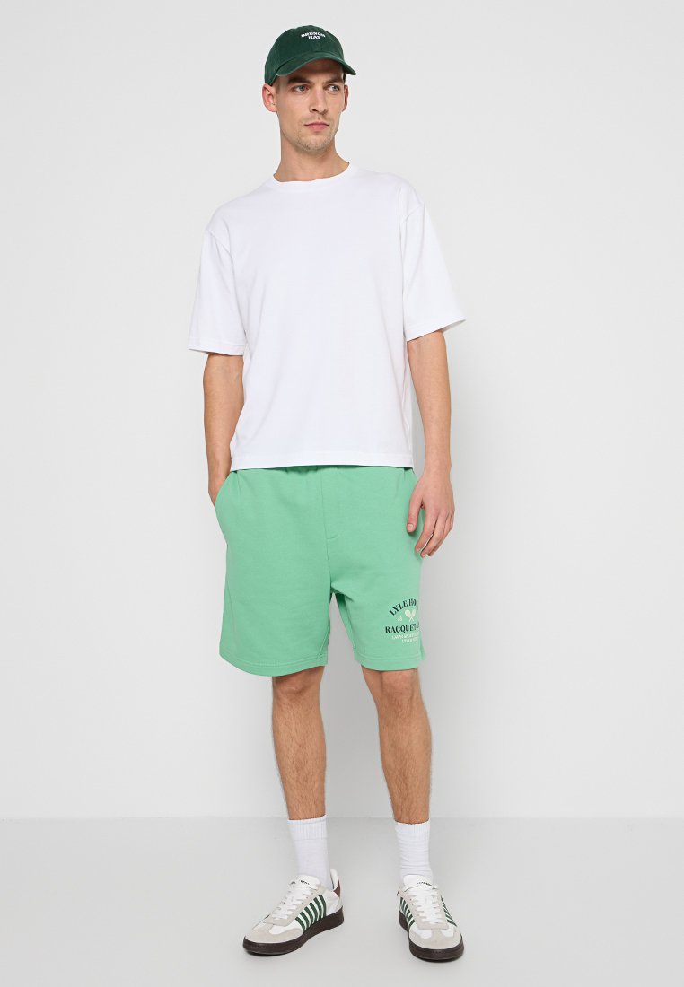 Lyle & Scott