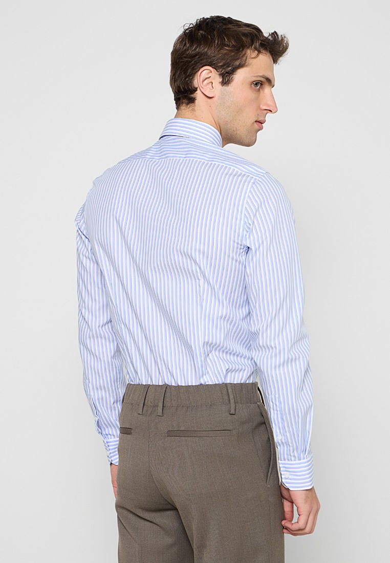 Michael Kors SLIM FIT