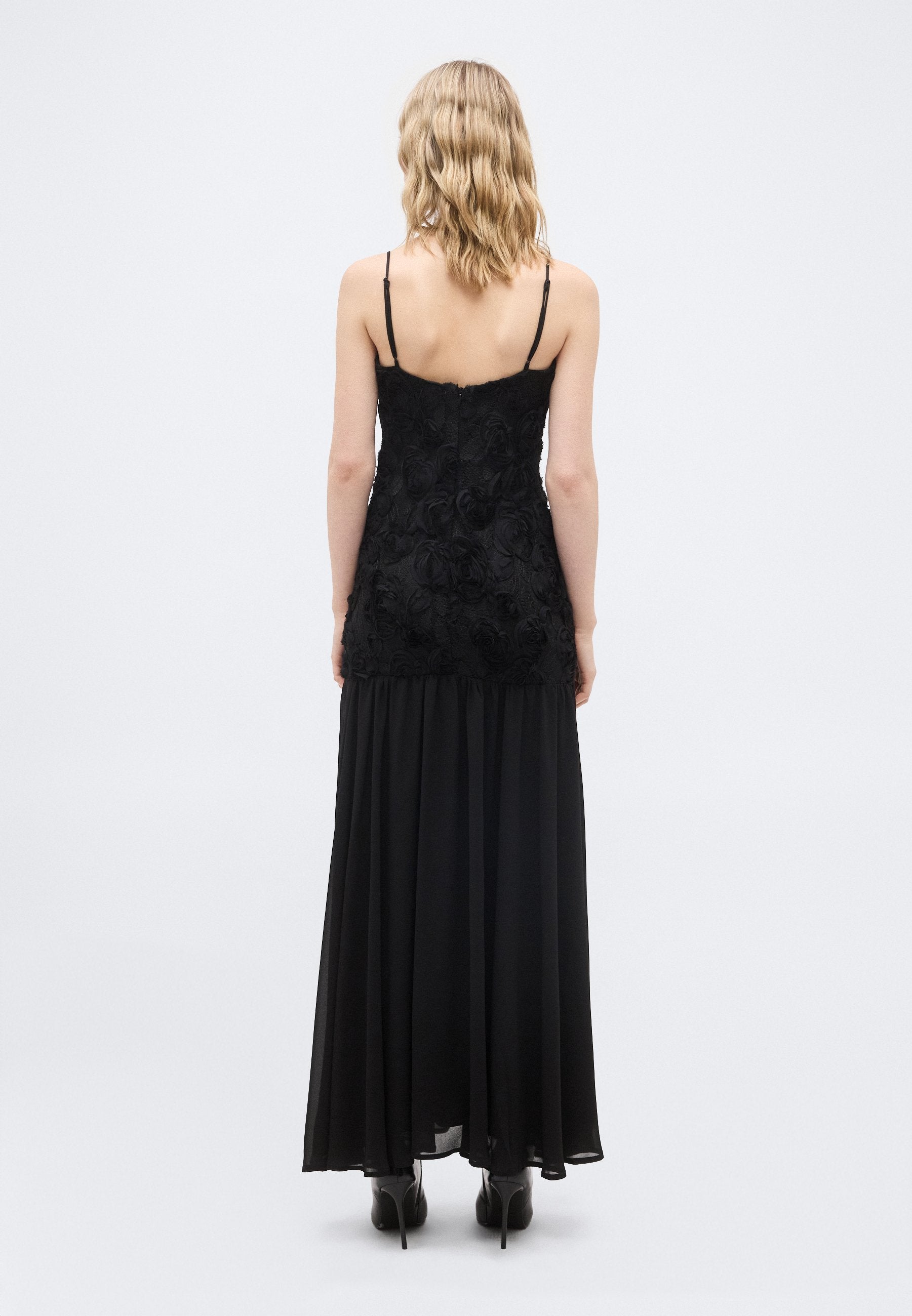 Gina Tricot EMBROIDERY DROPPED WAIST DRESS