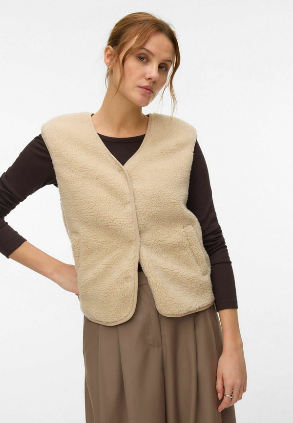 Vero Moda VMJOSEFINE SL TEDDY GILET EXP - Waistcoat - oatmeal