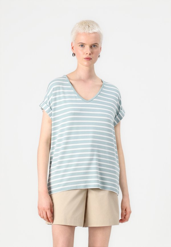 ONLY ONLMOSTER V NECK - Print T-shirt - gray mist/cloud dancer