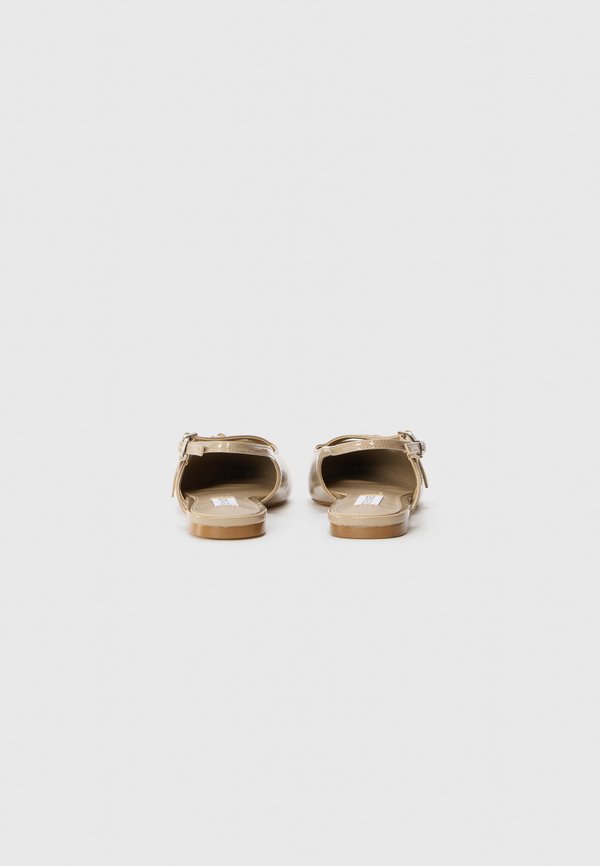 Steve Madden CIANNA