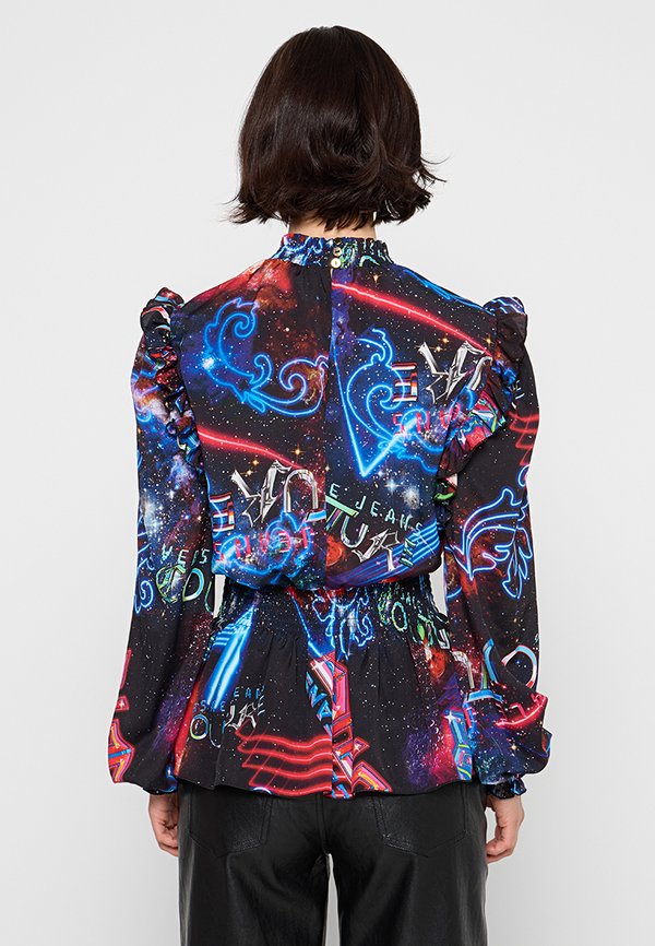 Versace Jeans Couture