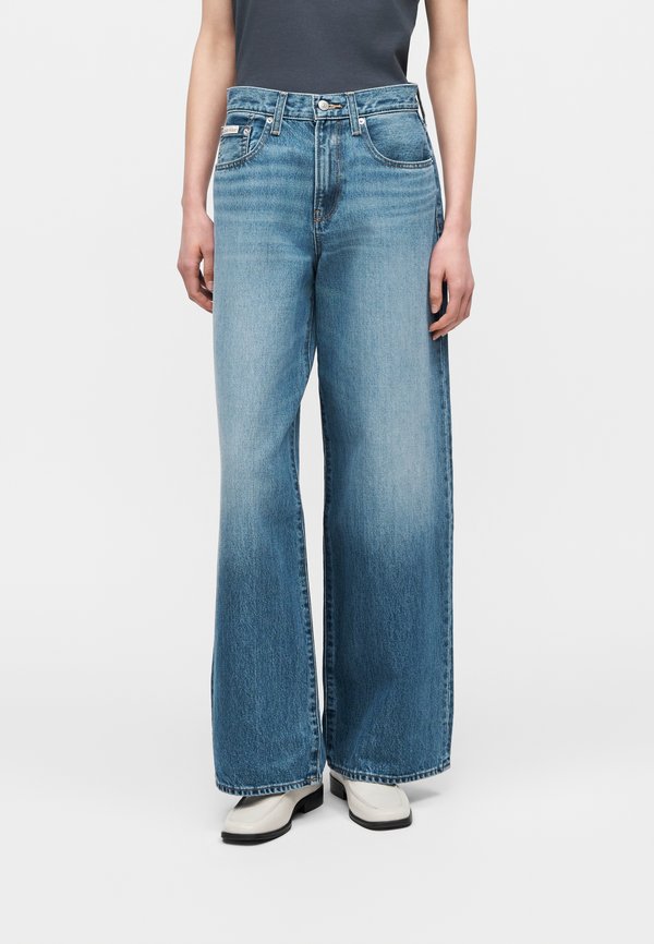 Calvin Klein Jeans