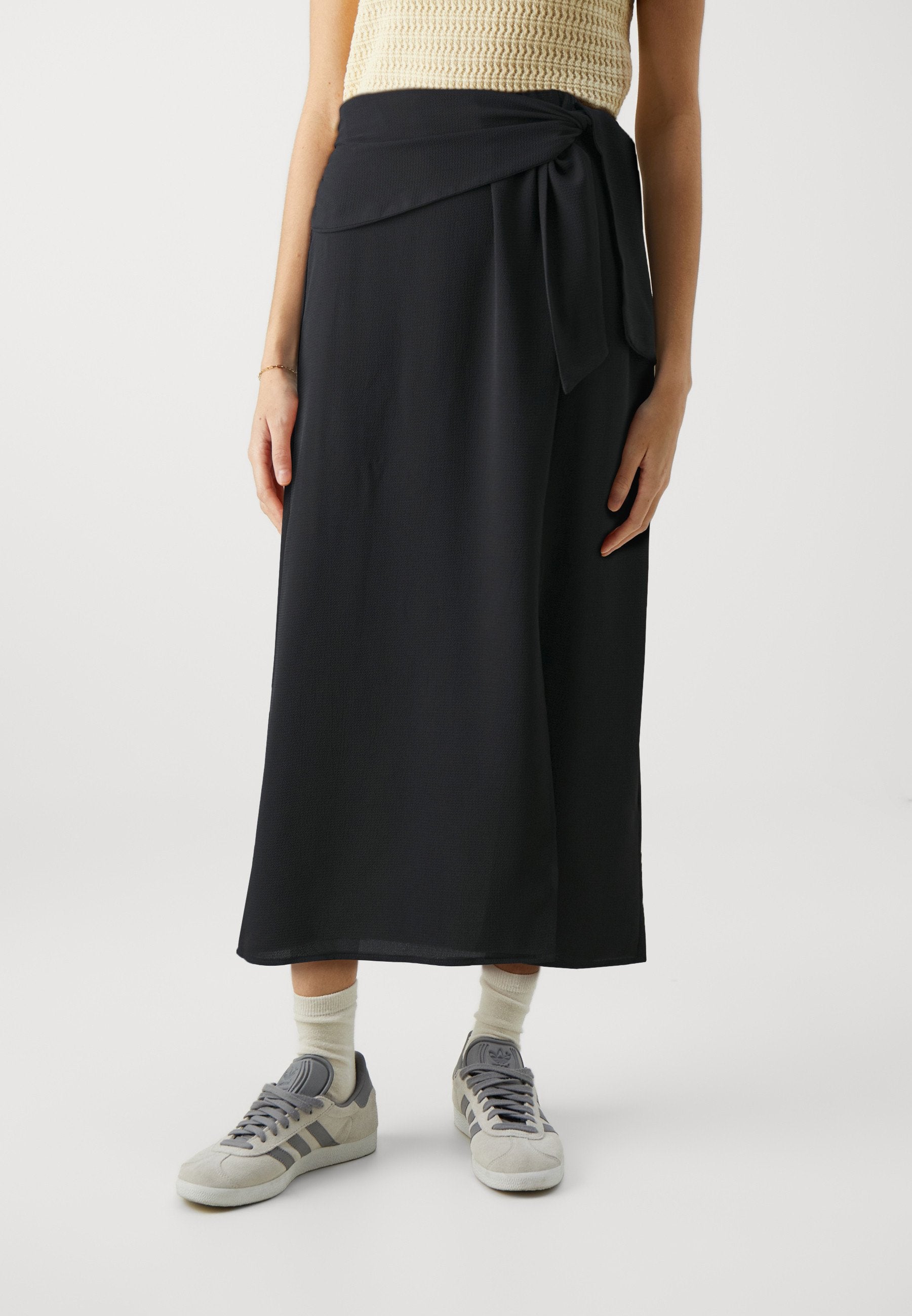 ONLY ONLNOVA LIFE LUX STARLEY LONG SKIRT