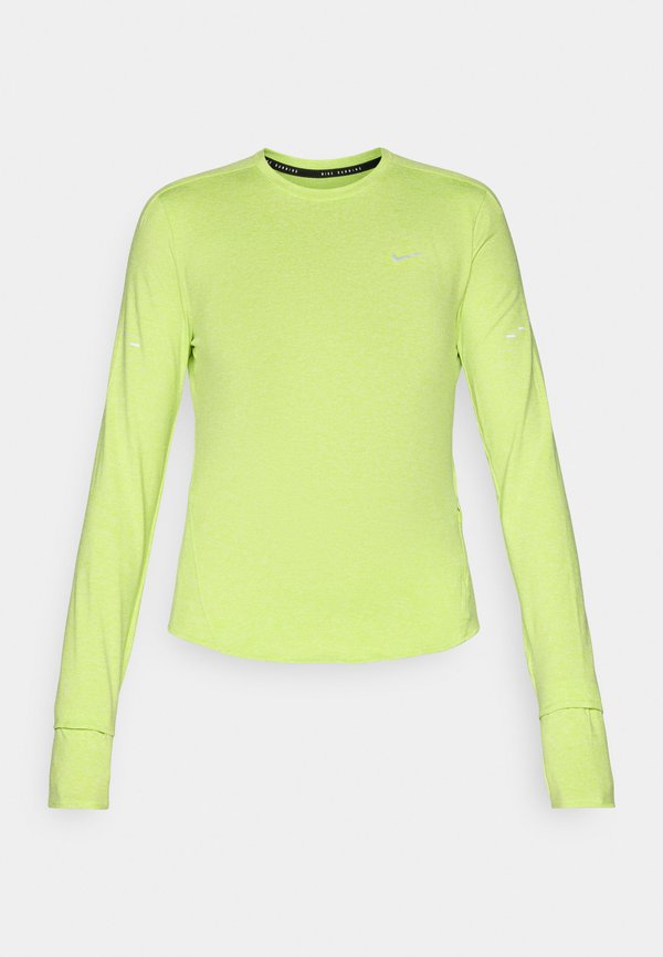 Nike Performance SWIFT