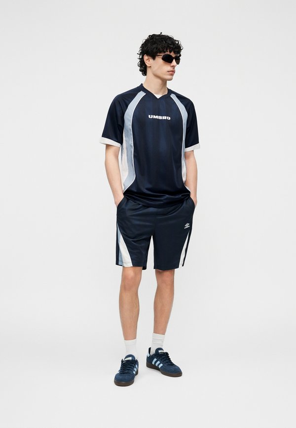 Umbro PANELLED SHIRT