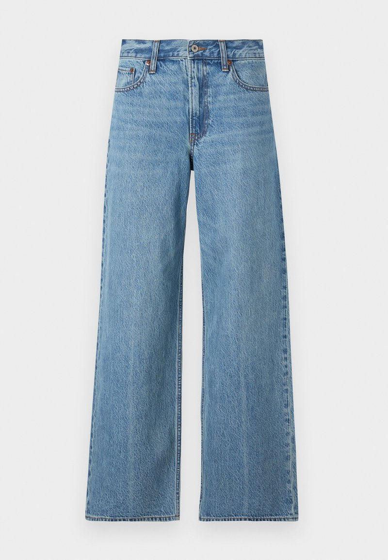 Hellblaue, weite Jeans aus Denim mit hoher Taille, kontrastierenden Nähten und einem Fünf-Taschen-Design sowie einem Knopfverschluss.