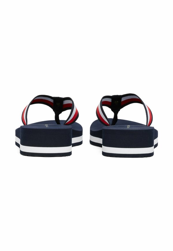 Tommy Hilfiger SIGNATURE