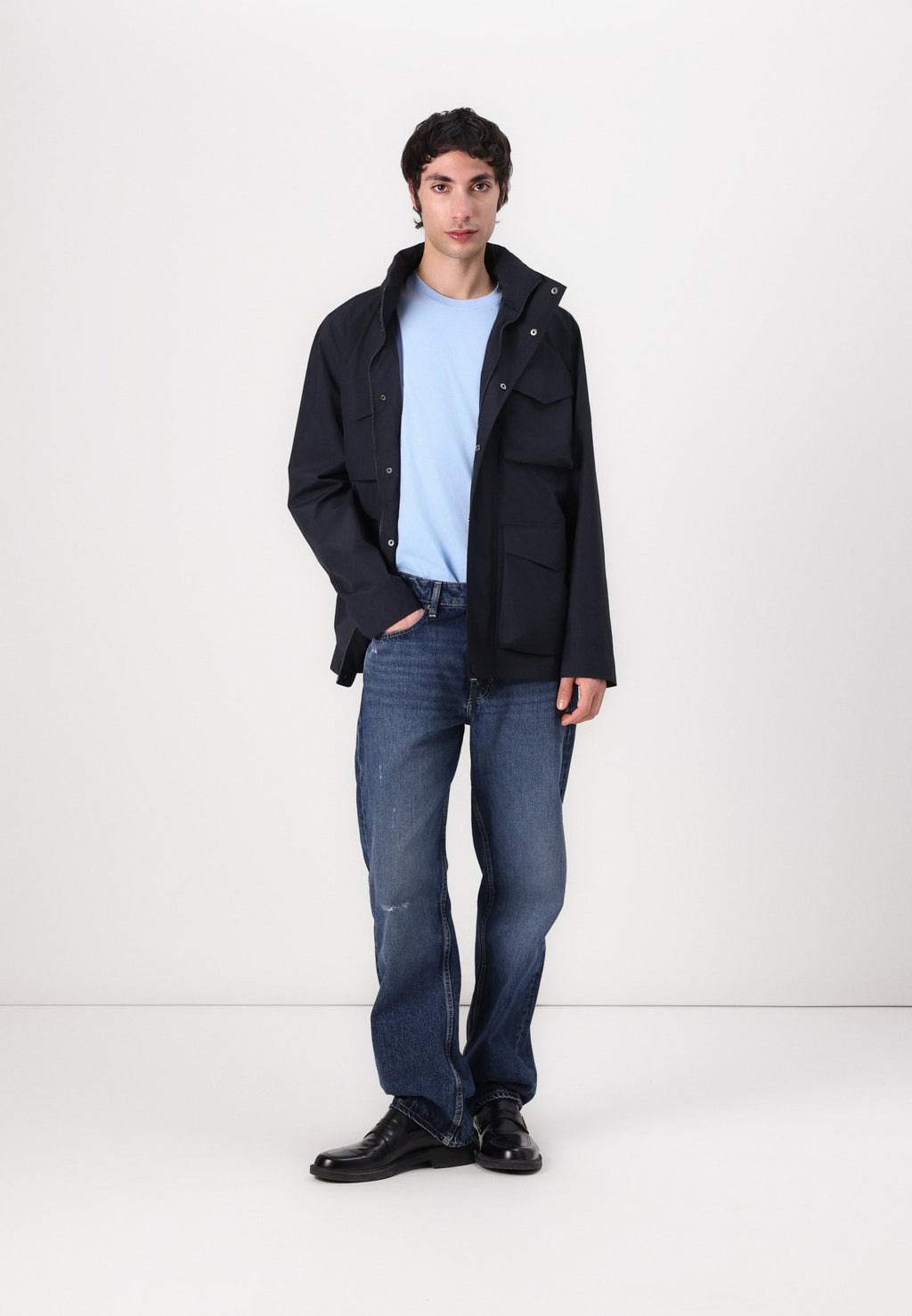 PACKABLE FIELD JACKET Media 2