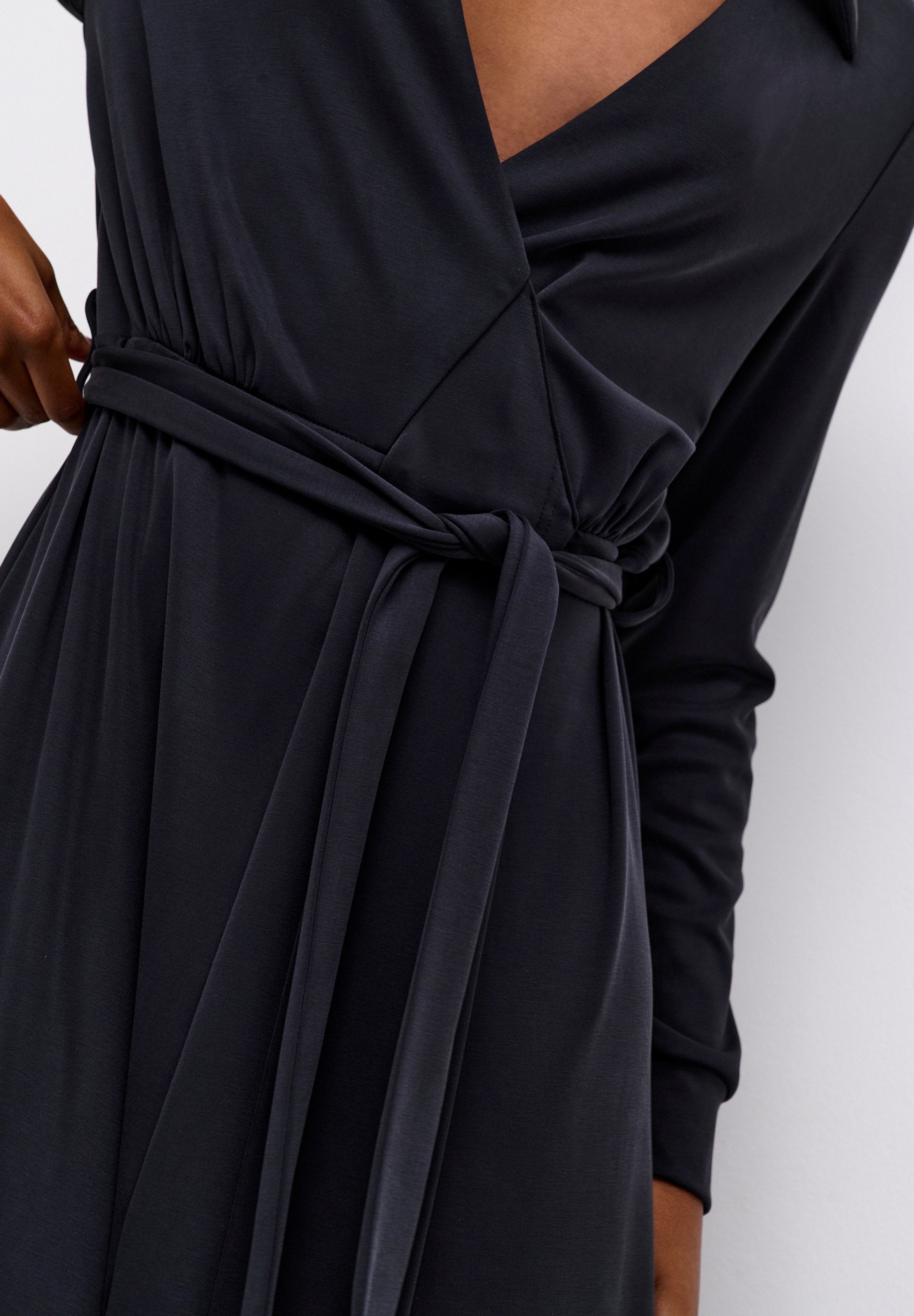 Lounge Nine CLARALN WRAP