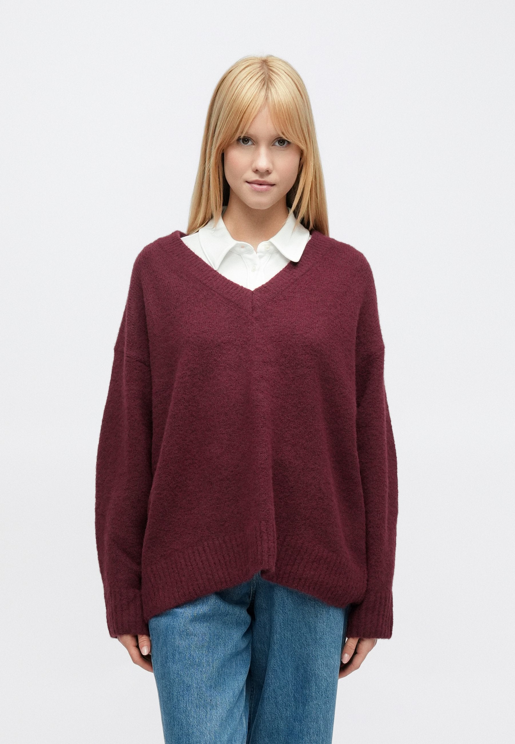 Abercrombie & Fitch V NECK