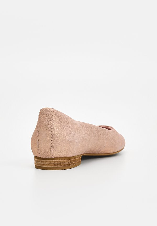 TOMS BRIELLA