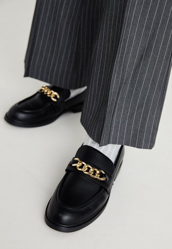 ONLY SHOES by Zalando ONLLUX CHAIN LOAFER