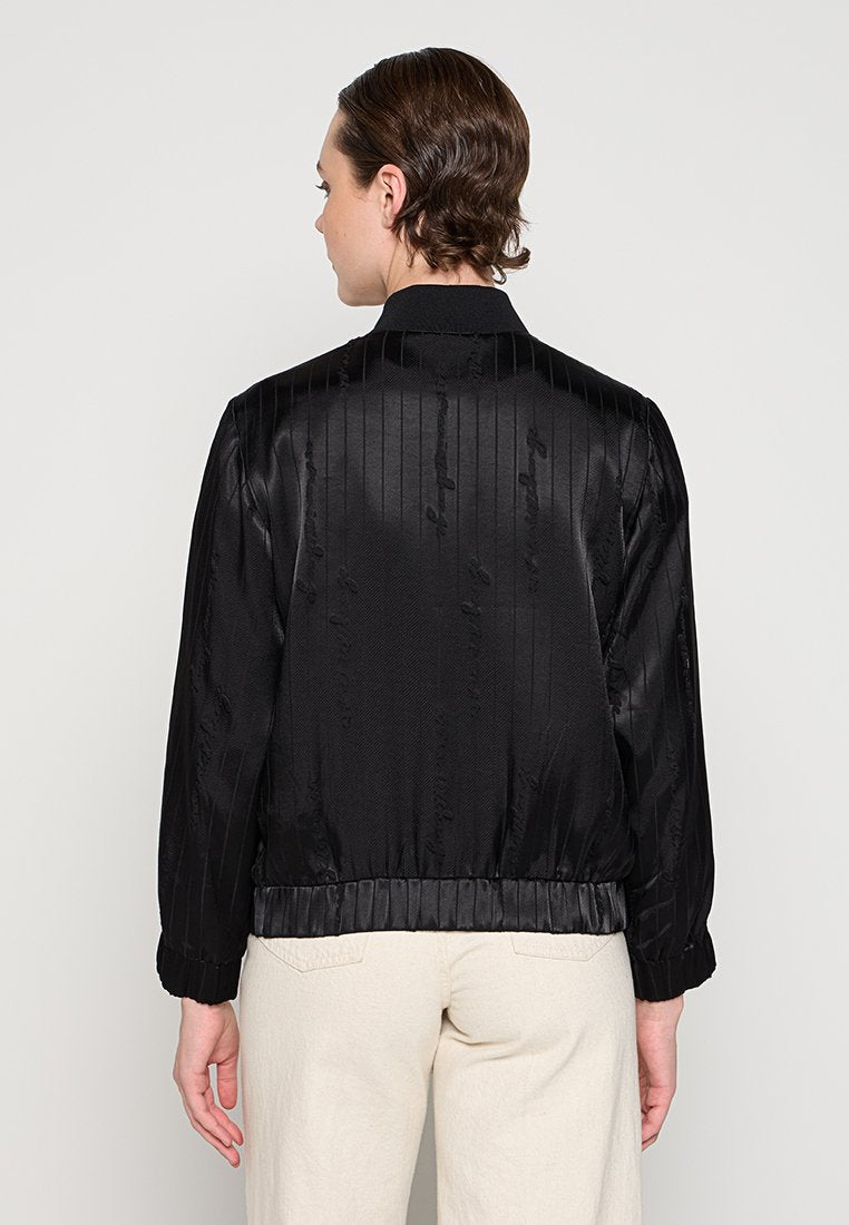 Armani Exchange Bomberjacke Media 3