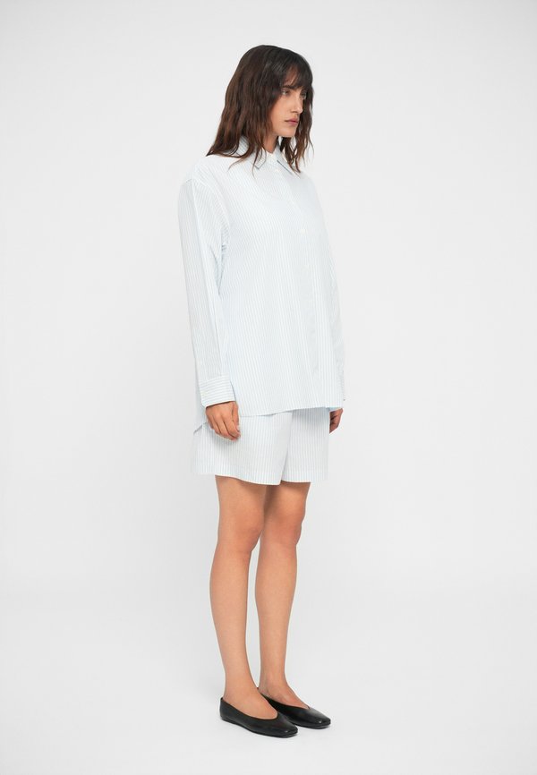 440ME BLUE STRIPE SHIRT