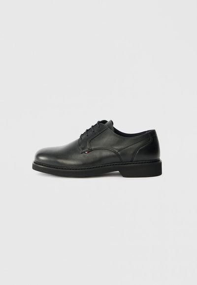 Tommy Hilfiger ULTRA LIGHTWEIGHT LEATHER DERBY SHOES