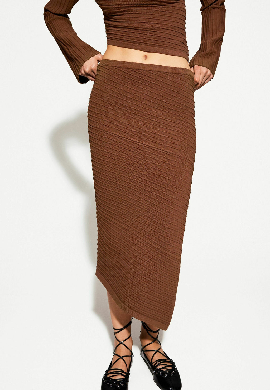 Bershka ASYMMETRIC- MIDI