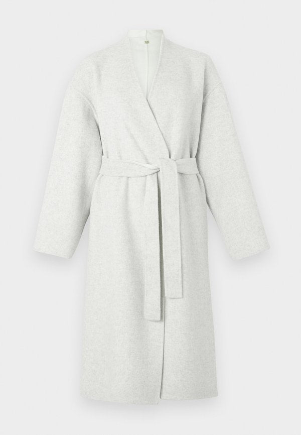 MARCIANO BY GUESS DAFNE REVERSIBLE BELTED
