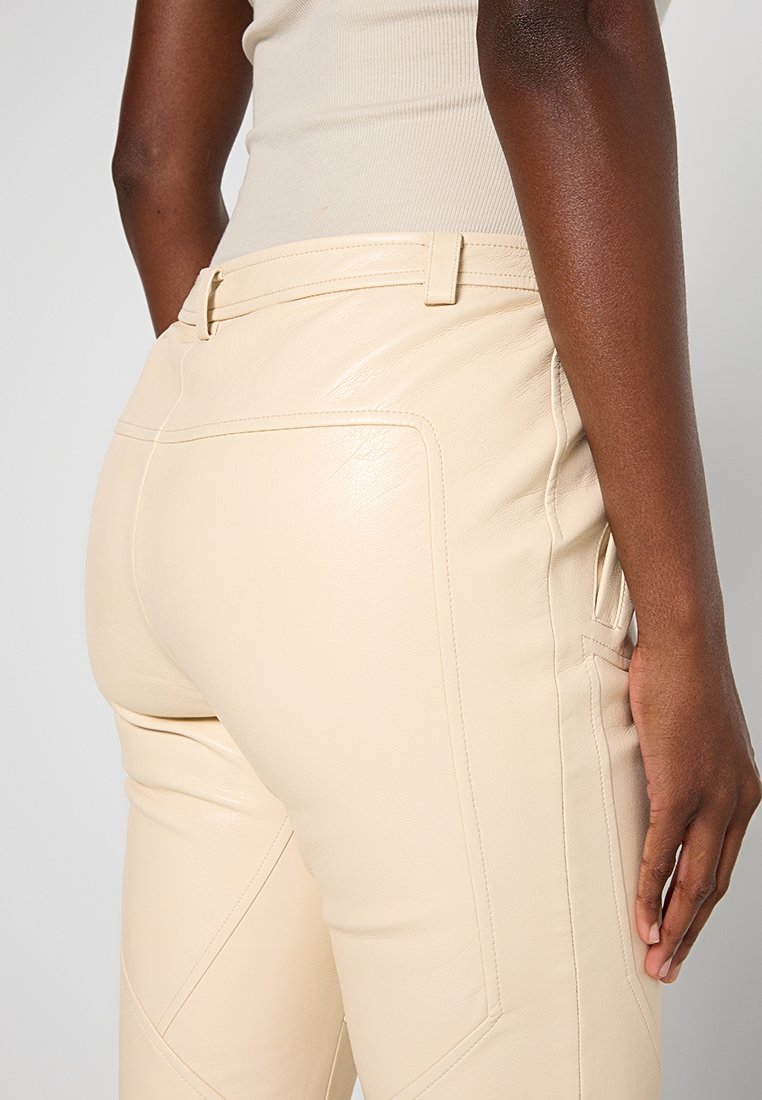 Pinko PASITEA