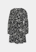 VMMY O-NECK SHORT DRESS - Vero Moda Petite - View 1