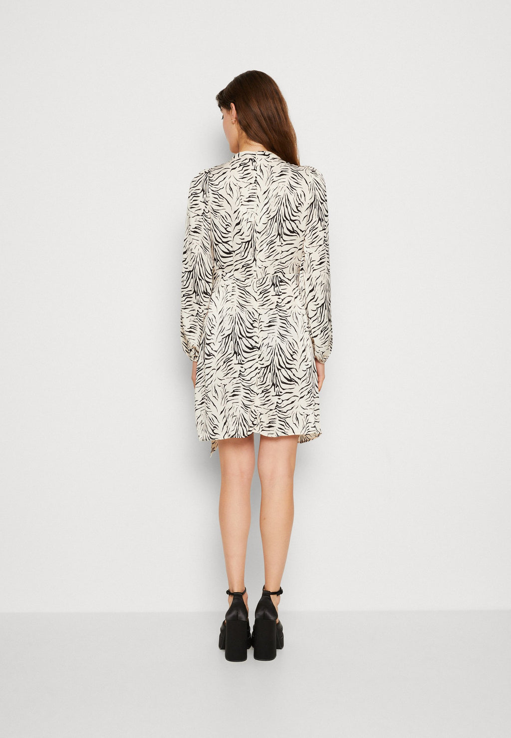 ONLY ONLMILLE WRAP DRESS