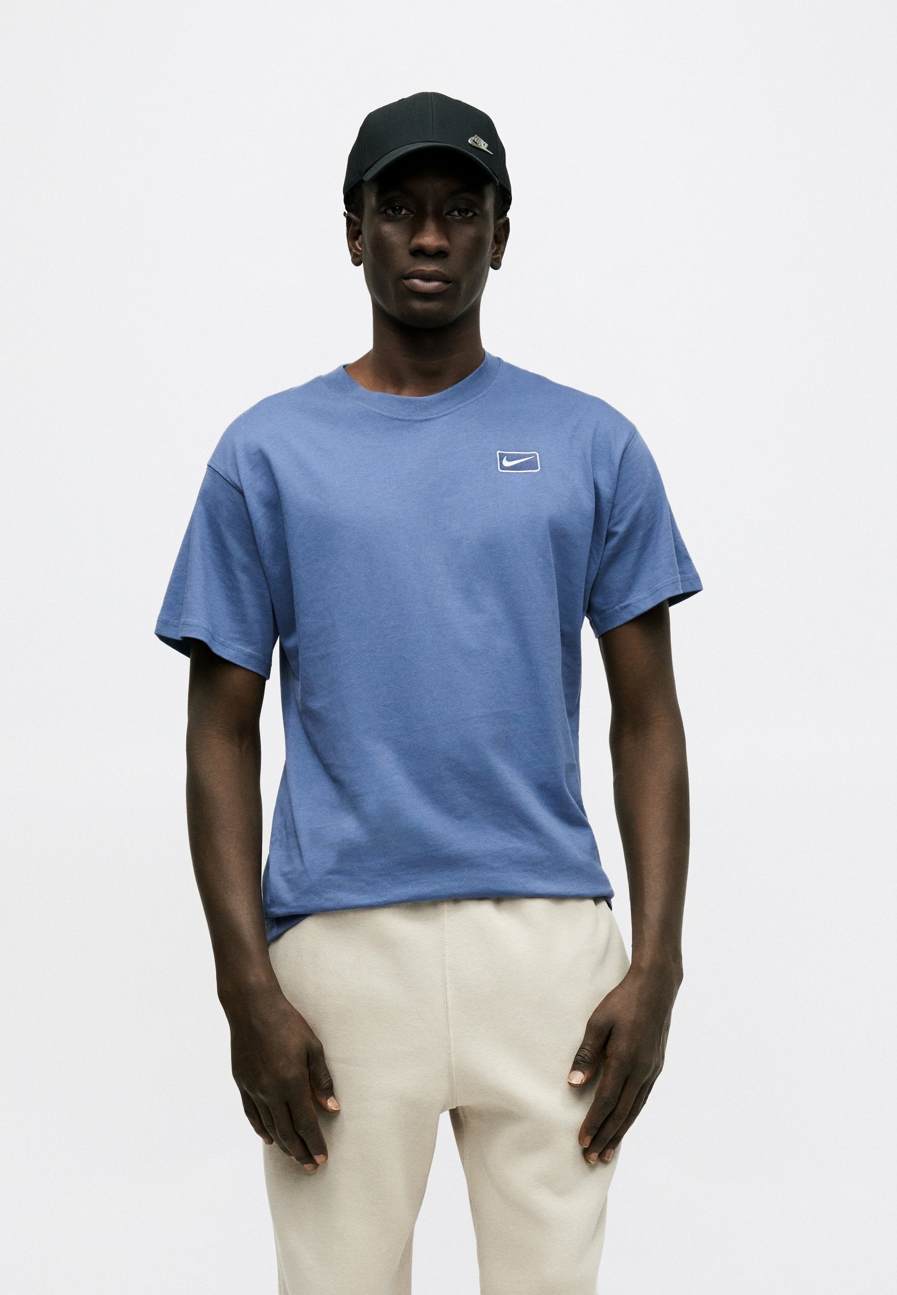 Nike Sportswear TEE