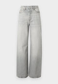 Hoch taillierte Jeans mit weitem Bein in hellgrauem Denim mit Vorder- und Gesäßtaschen, Gürtelschlaufen und Knopfverschluss.