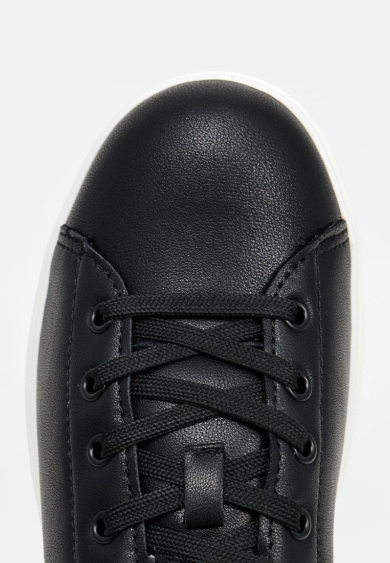 U.S. Polo Assn. MARLYN