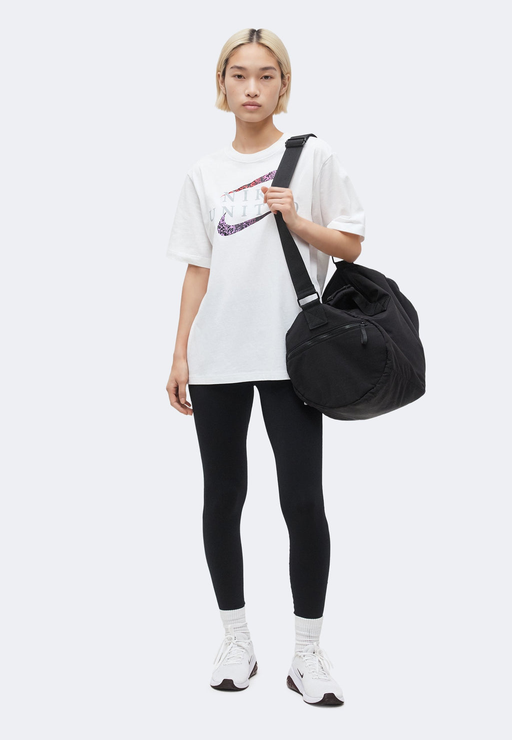 Nike Performance UNITED TEE
