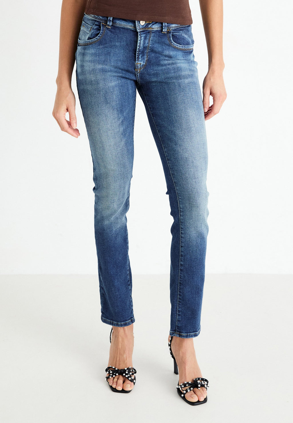 LTB FALLON MID RISE