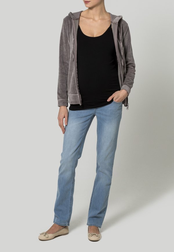 Esprit Maternity