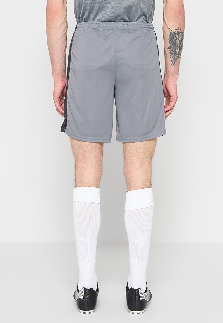 Nike Performance SLIM FIT