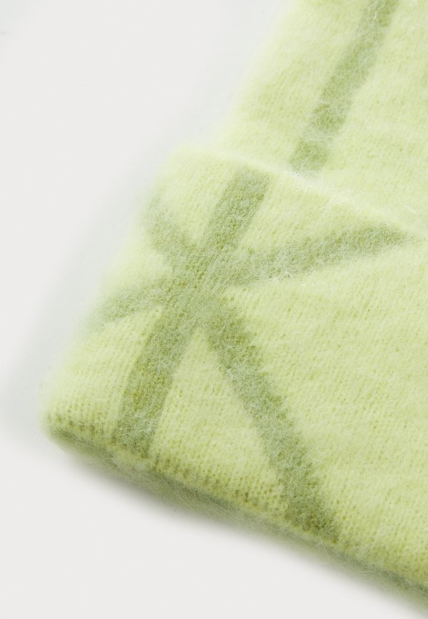 Calvin Klein BRUSHED EMBL﻿EM UNISEX
