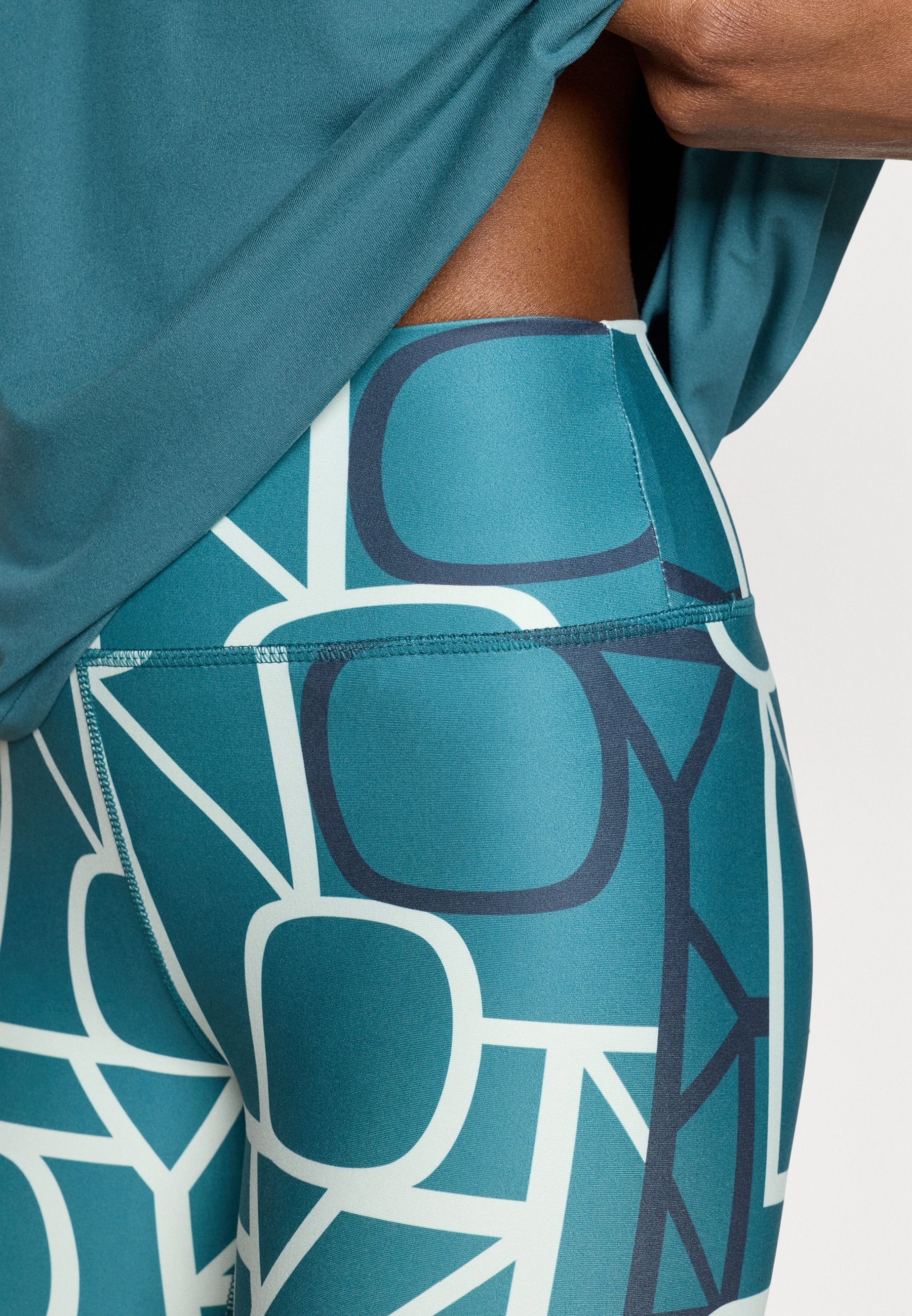 ONLY Play ONPFONT-2 LOGO HW PCK TIGHTS NOOS
