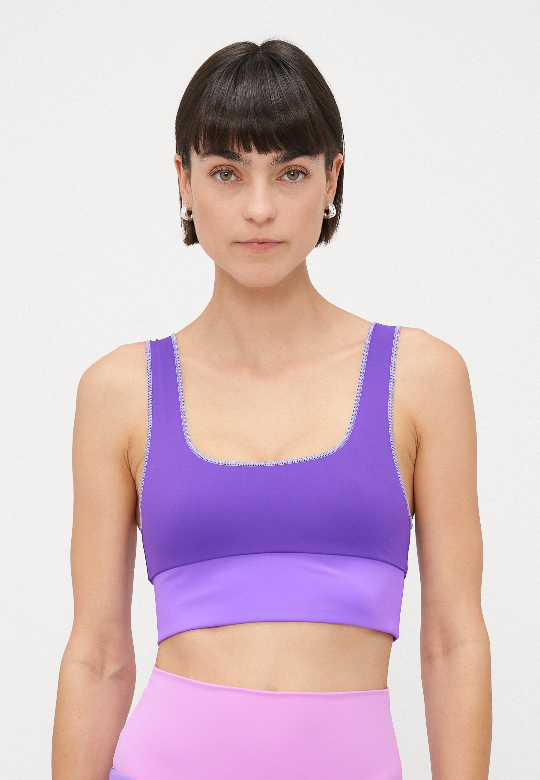It's Now Cool THE CONTOUR CROP