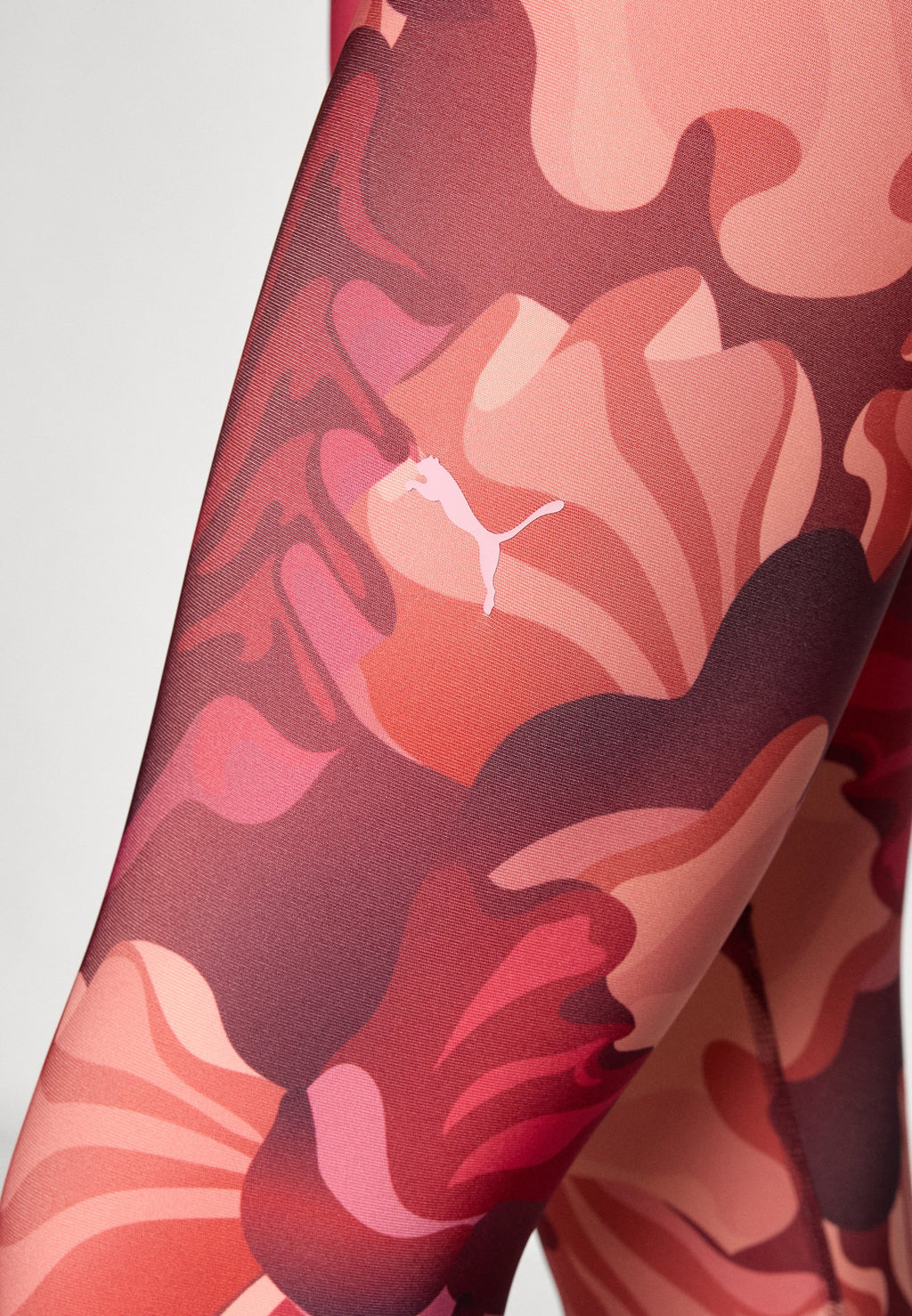 Puma STRONG FLORAL