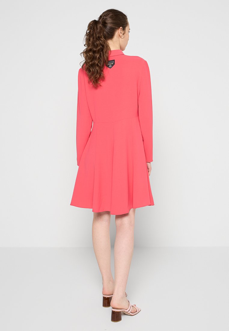 Armani Exchange Blusenkleid Media 3