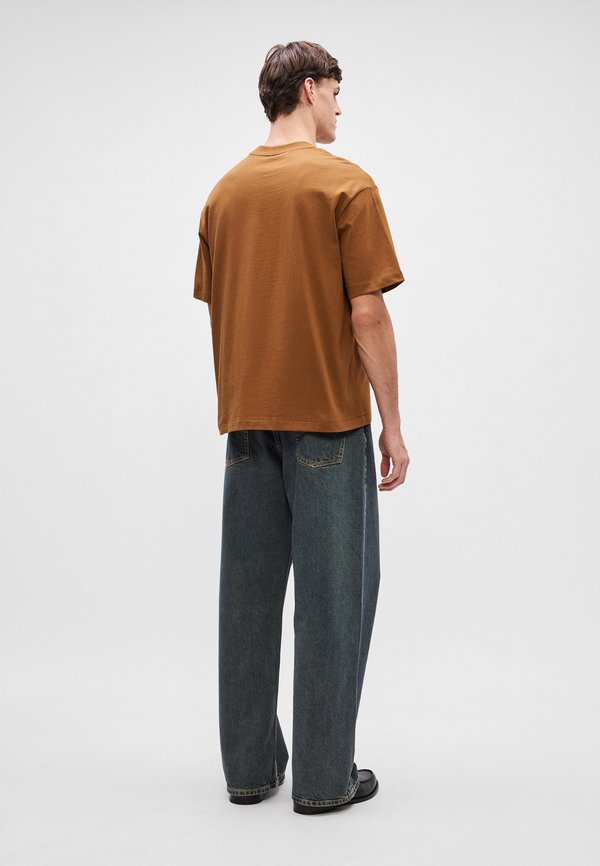 Calvin Klein STANDARD LOGO TEE