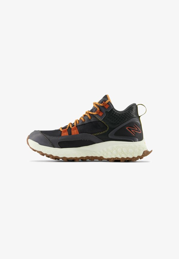 New Balance FRESH FOAM X HIERRO MID GORE-TEX - Trail running shoes - black grey
