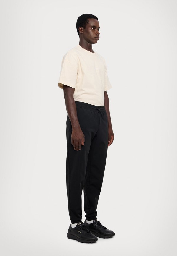 EA7 Emporio Armani TROUSER