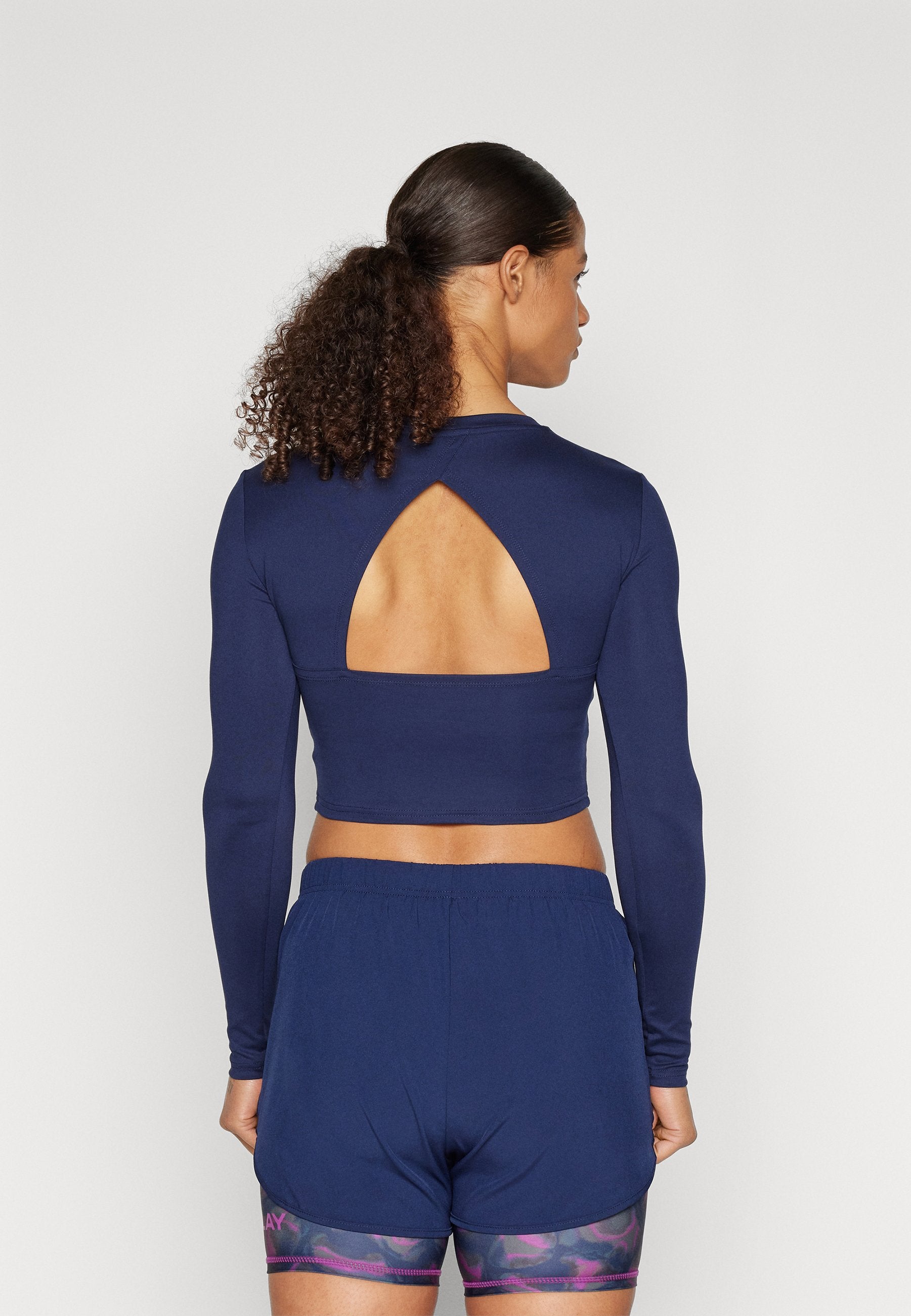 ONLY Play ONPCALZ CROP TRAIN BRA TOP