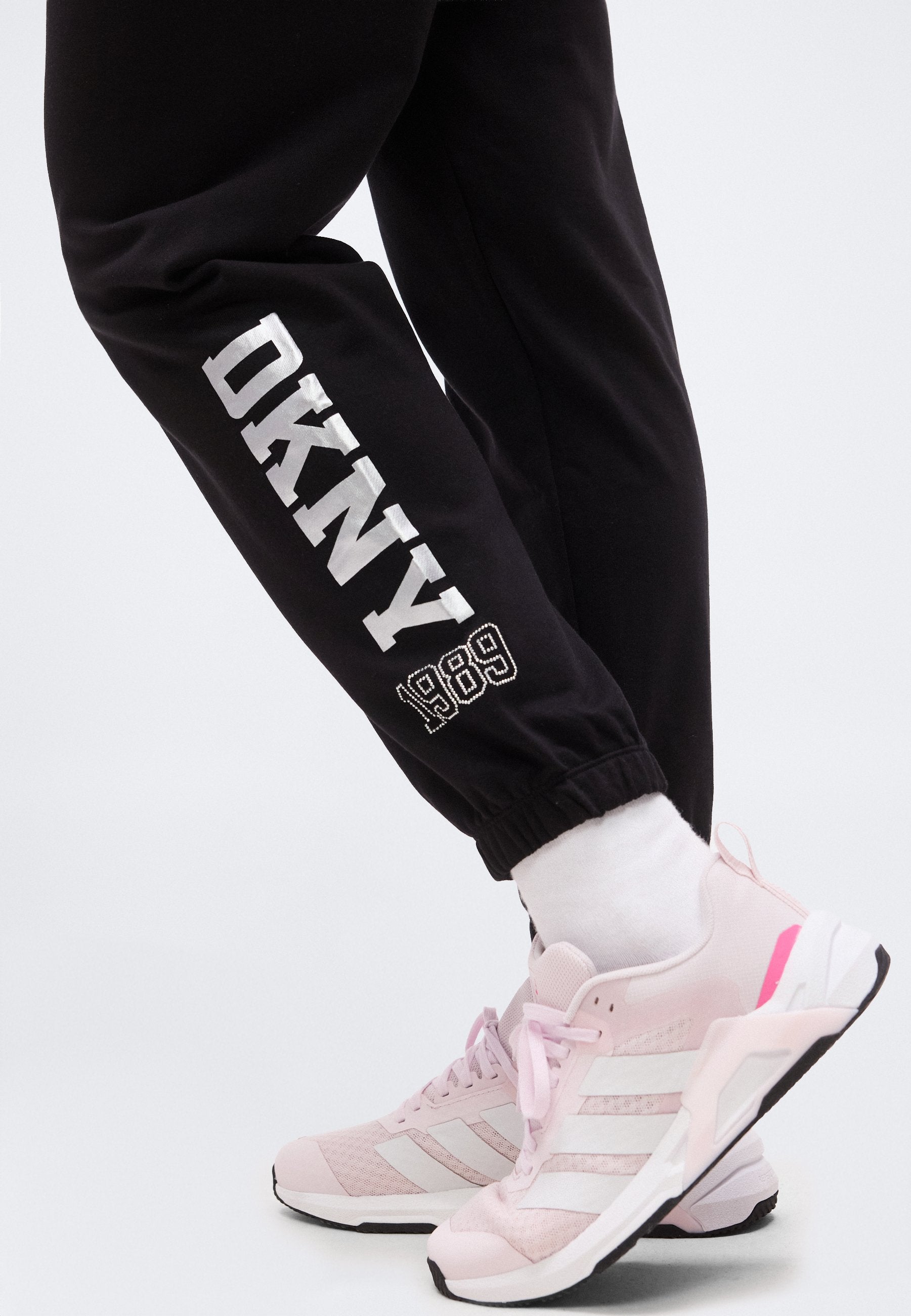 DKNY 1989 RHINESTUD LOGO HIGH RISE