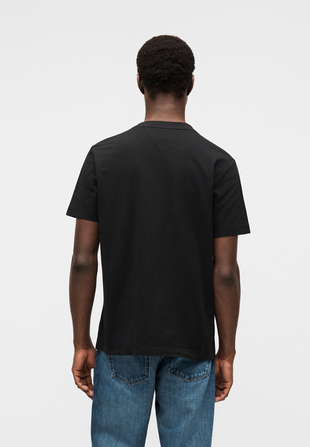 GLOBAL STRIPE POCKET PIQUE JERSEY T-SHIRT Media 4