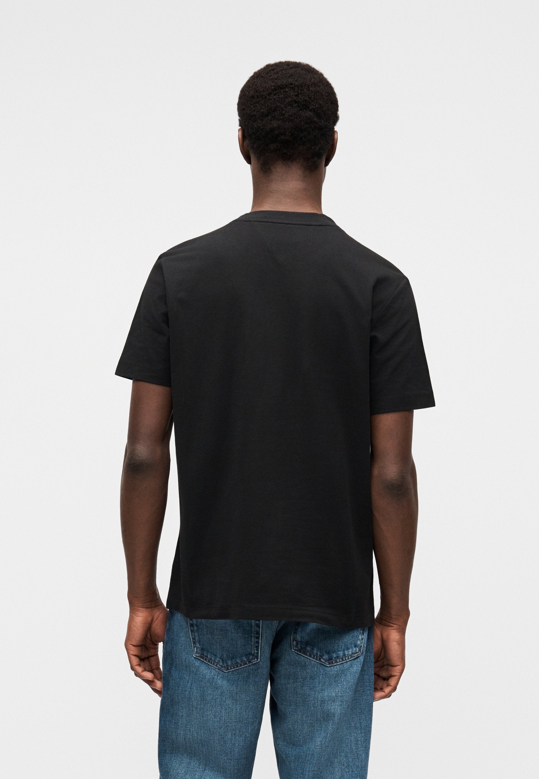 GLOBAL STRIPE POCKET PIQUE JERSEY T-SHIRT Media 4