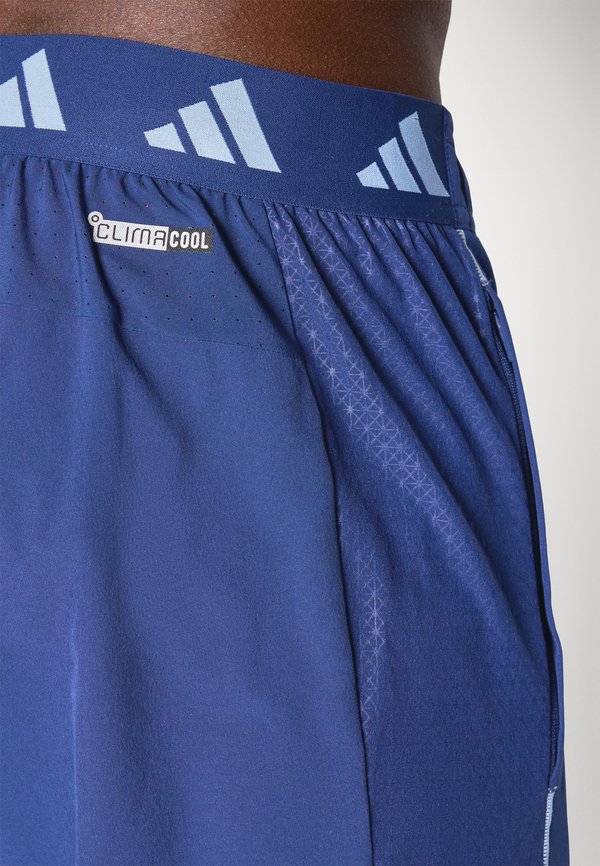 adidas Performance TECH APP